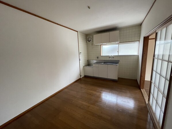 宝殿駅 徒歩18分 2階の物件内観写真